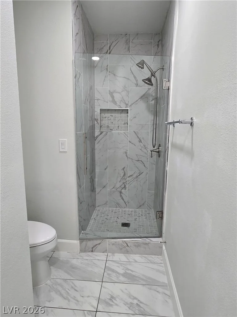 4525 Dean Martin, Las Vegas, NV 89103