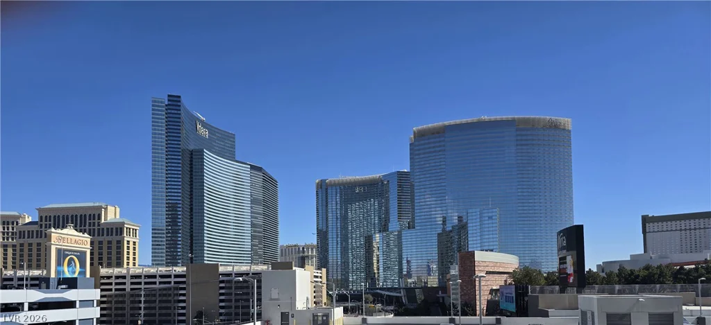 4525 Dean Martin, Las Vegas, NV 89103