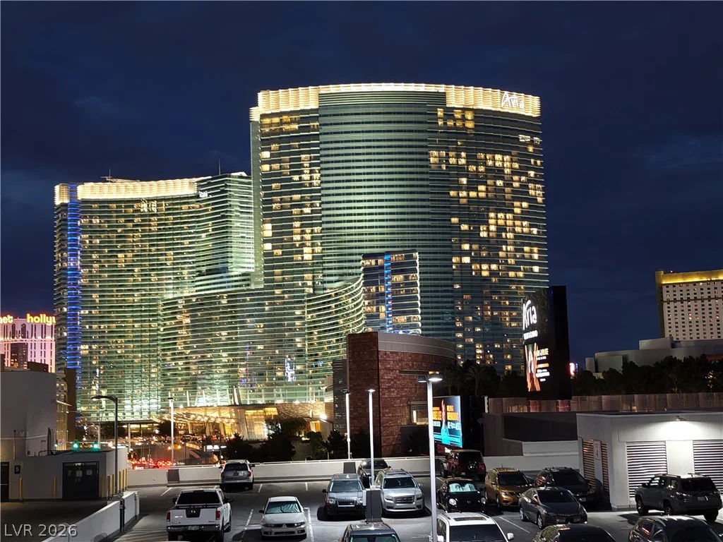 4525 Dean Martin, Las Vegas, NV 89103