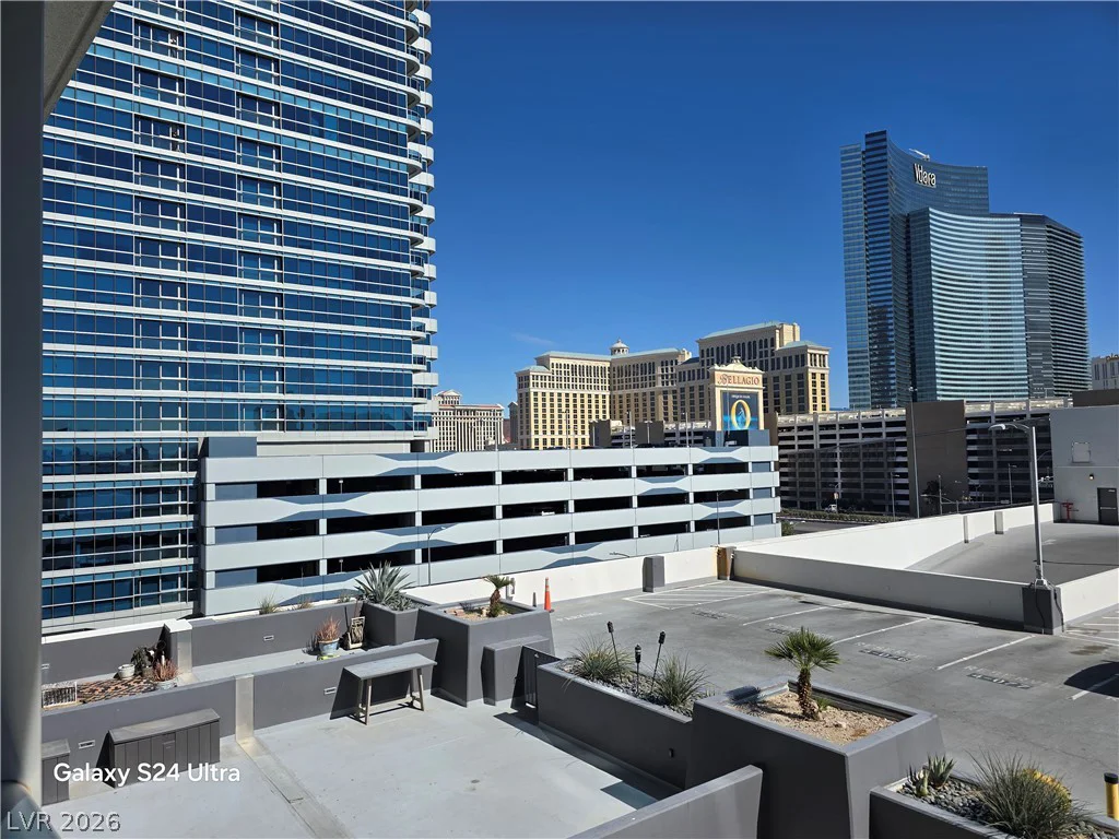 4525 Dean Martin, Las Vegas, NV 89103