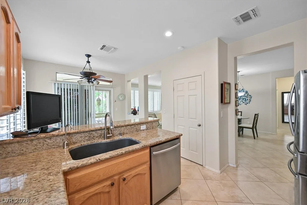 2103 Poppywood, Henderson, NV 89012