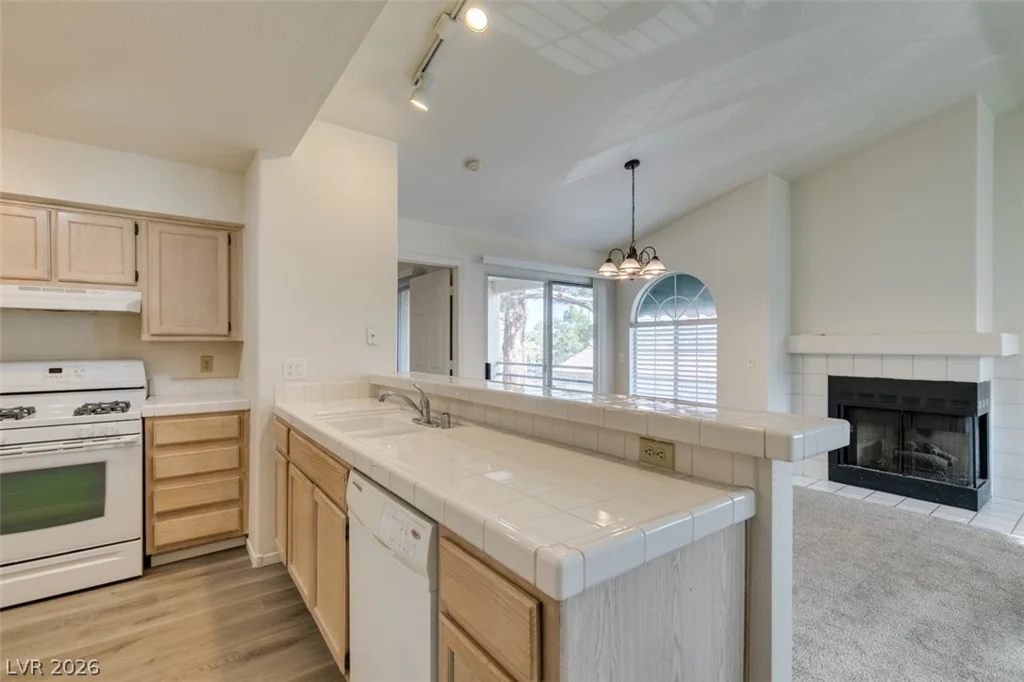 2251 Wigwam, Henderson, NV 89074