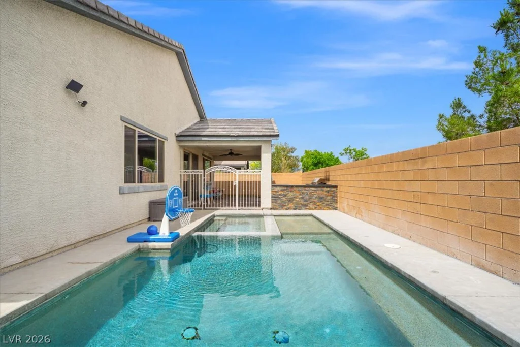 6320 Regina Ridge, Las Vegas, NV 89149