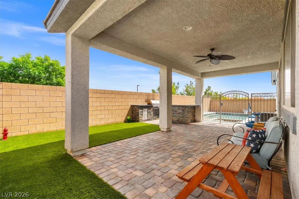 6320 Regina Ridge, Las Vegas, NV 89149
