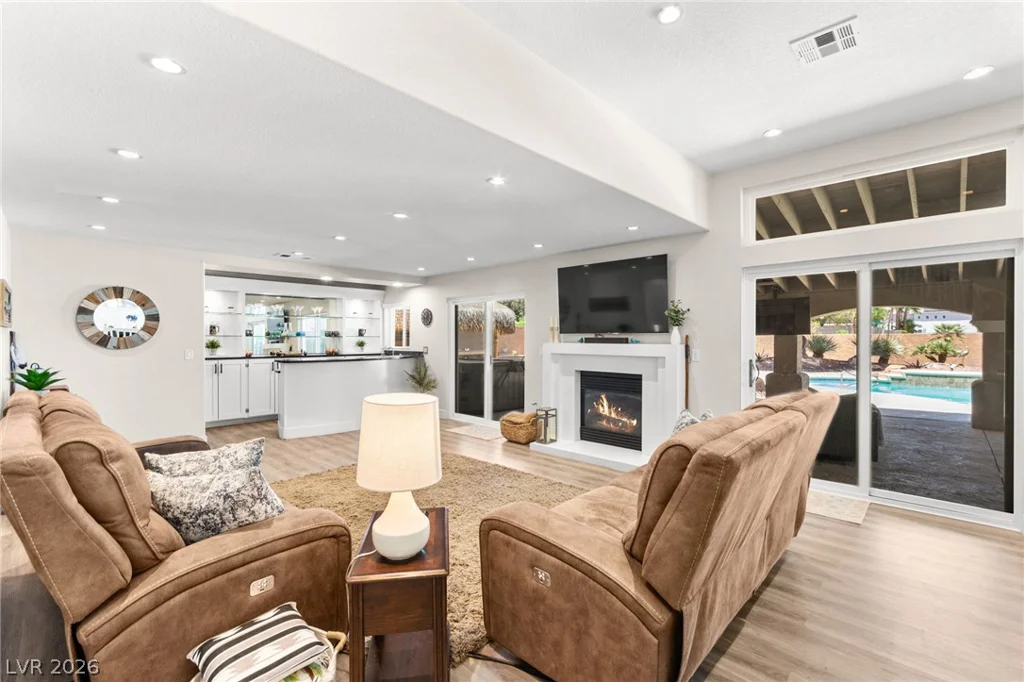 8336 Garnet Canyon, Las Vegas, NV 89129