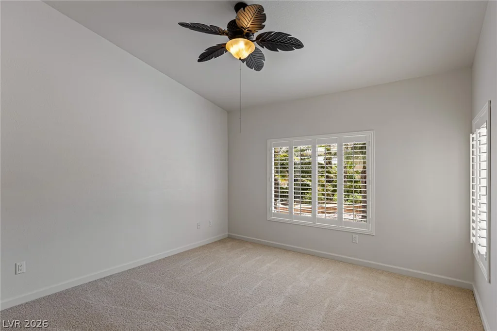 10009 Woodhouse, Las Vegas, NV 89134