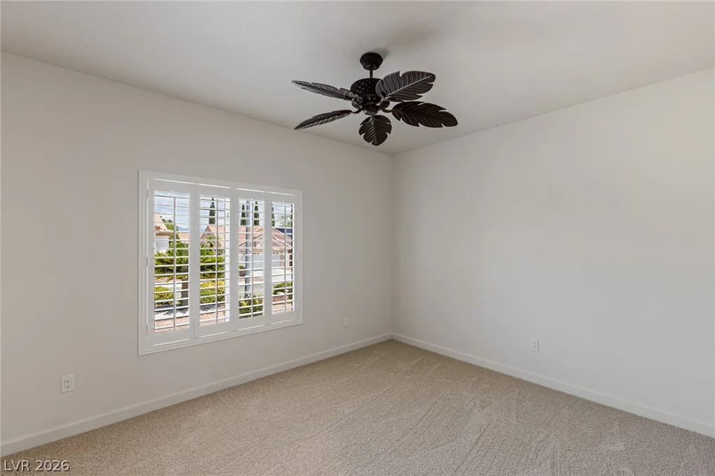 10009 Woodhouse, Las Vegas, NV 89134