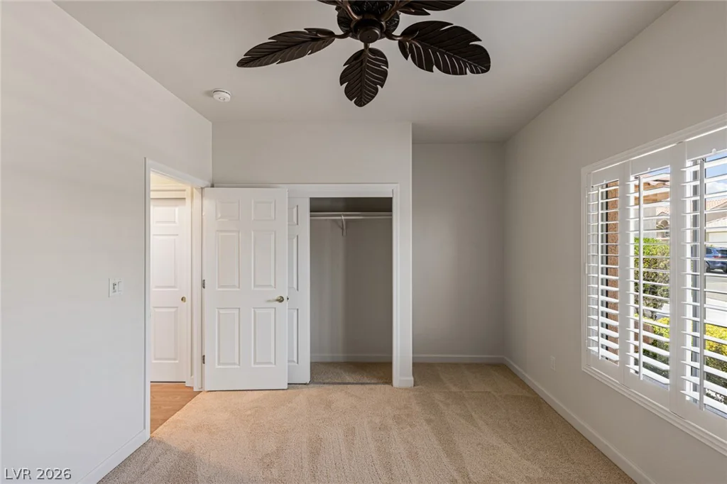 10009 Woodhouse, Las Vegas, NV 89134