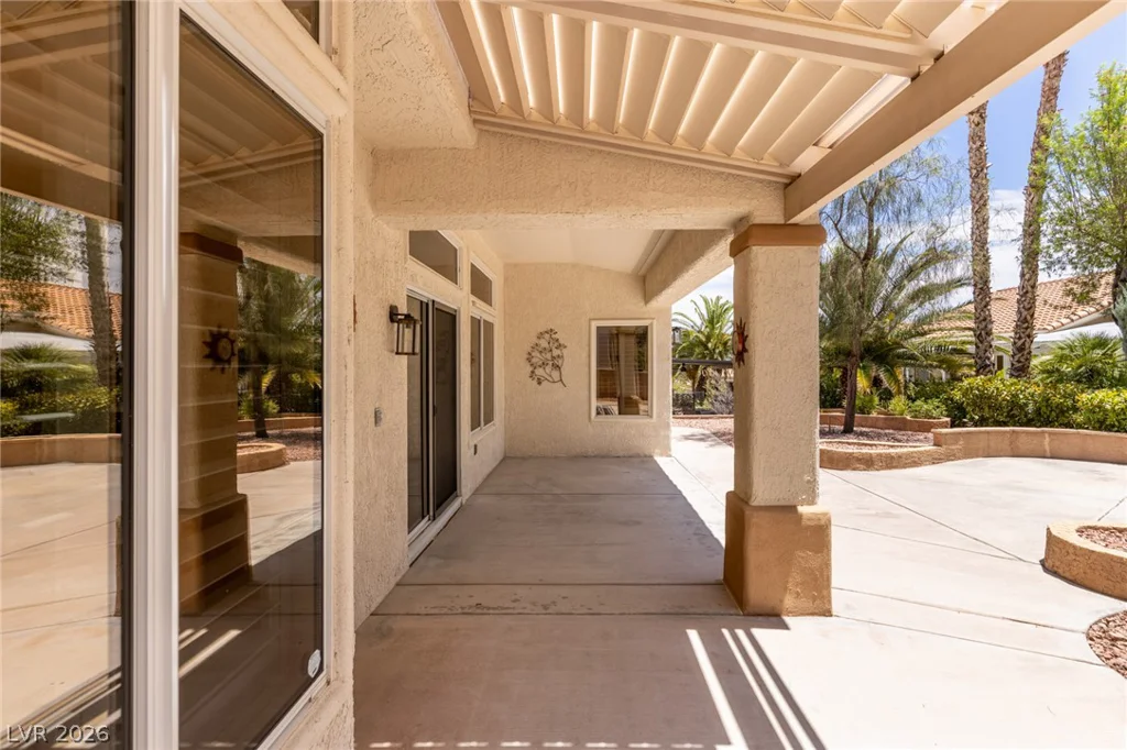 10009 Woodhouse, Las Vegas, NV 89134