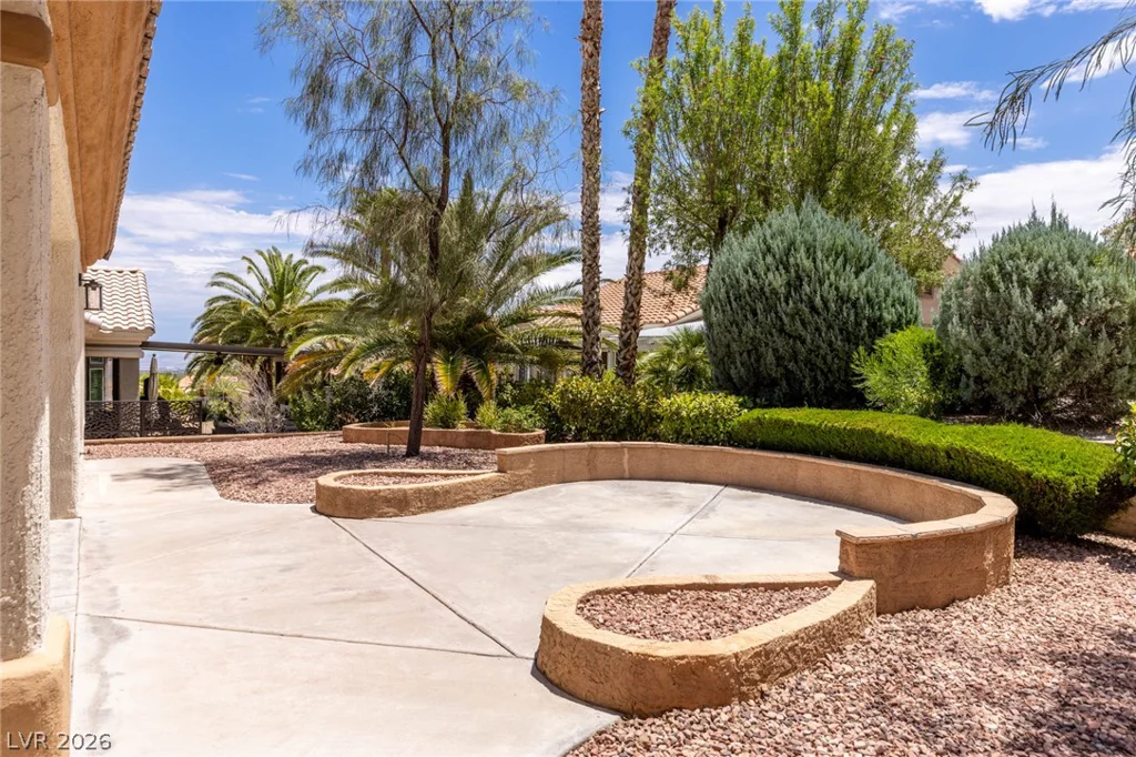 10009 Woodhouse, Las Vegas, NV 89134