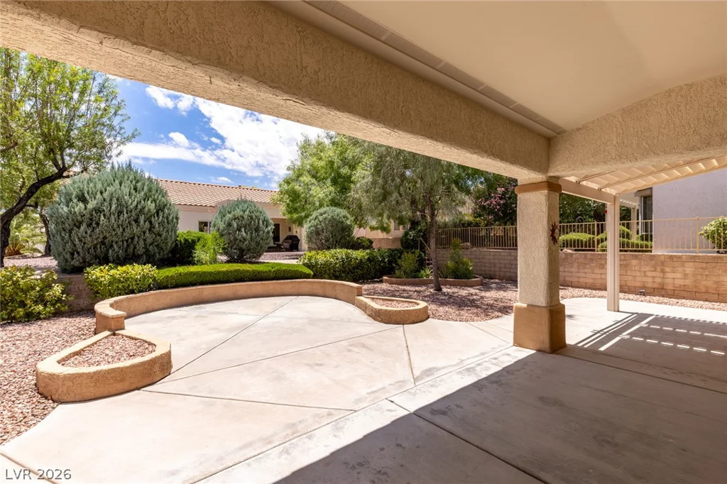 10009 Woodhouse, Las Vegas, NV 89134