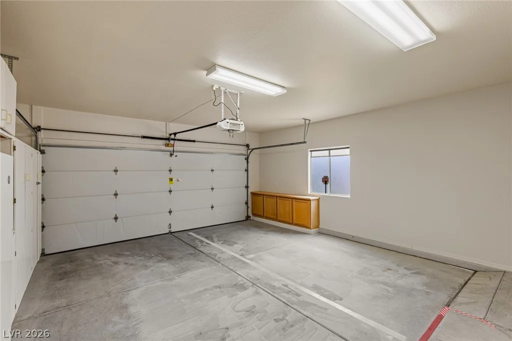 10009 Woodhouse, Las Vegas, NV 89134