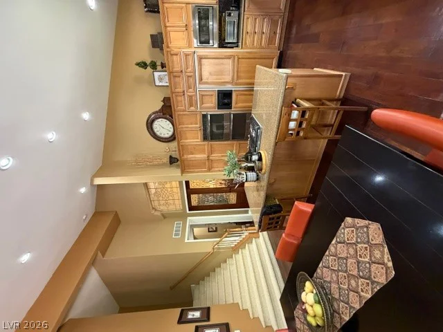 100 Ring Dove, Las Vegas, NV 89144