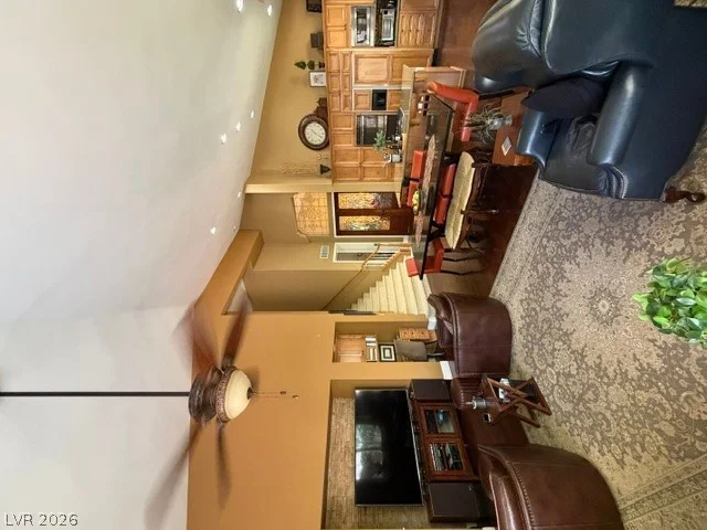 100 Ring Dove, Las Vegas, NV 89144
