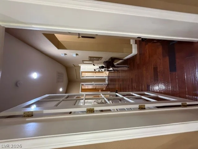 100 Ring Dove, Las Vegas, NV 89144