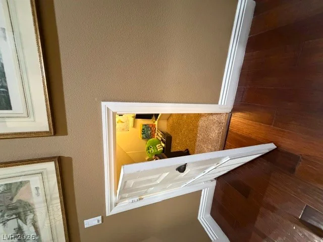 100 Ring Dove, Las Vegas, NV 89144