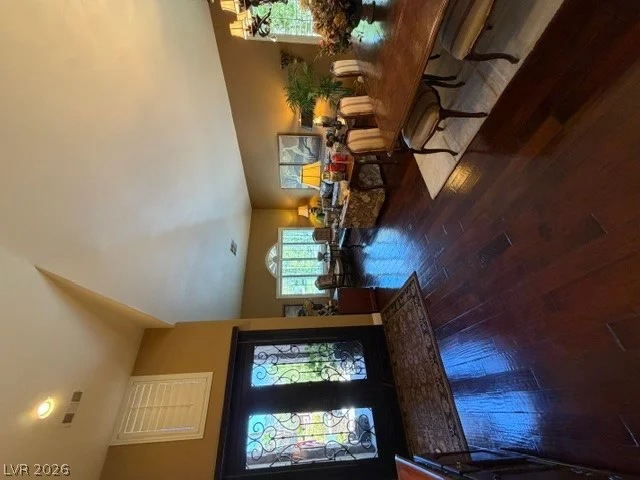 100 Ring Dove, Las Vegas, NV 89144
