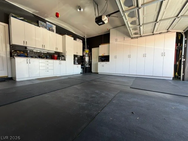 100 Ring Dove, Las Vegas, NV 89144
