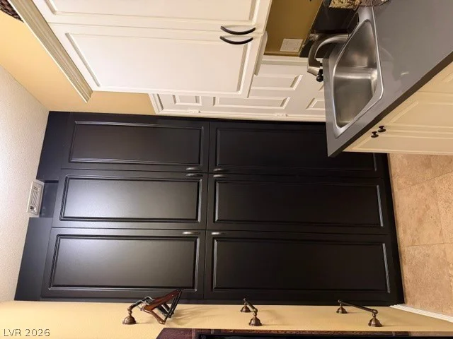 100 Ring Dove, Las Vegas, NV 89144