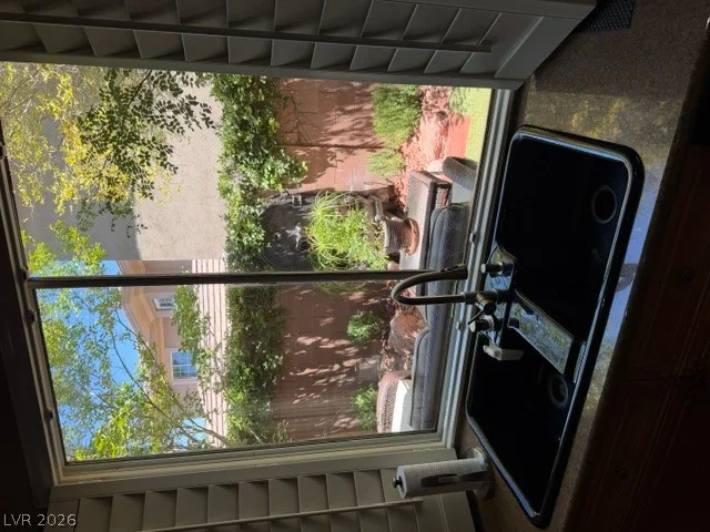 100 Ring Dove, Las Vegas, NV 89144