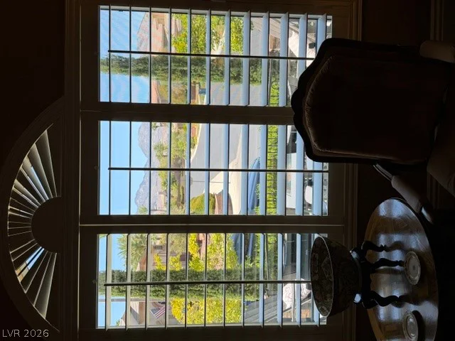 100 Ring Dove, Las Vegas, NV 89144