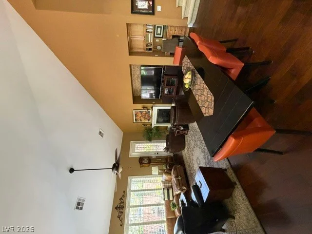 100 Ring Dove, Las Vegas, NV 89144