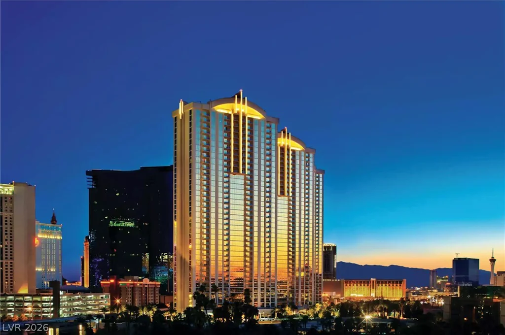 125 Harmon, Las Vegas, NV 89109