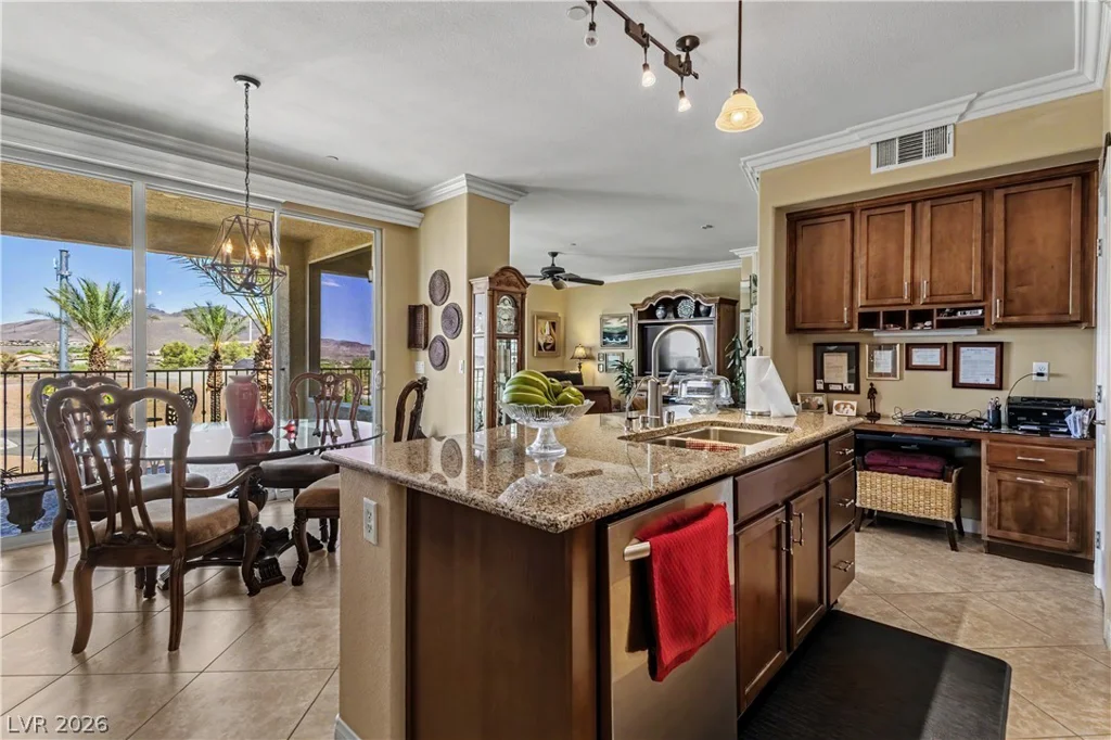 2555 Hampton, Henderson, NV 89052