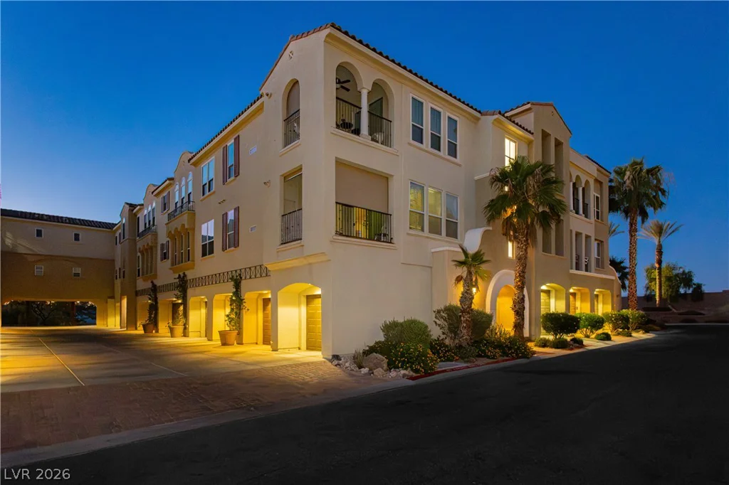 2555 Hampton, Henderson, NV 89052