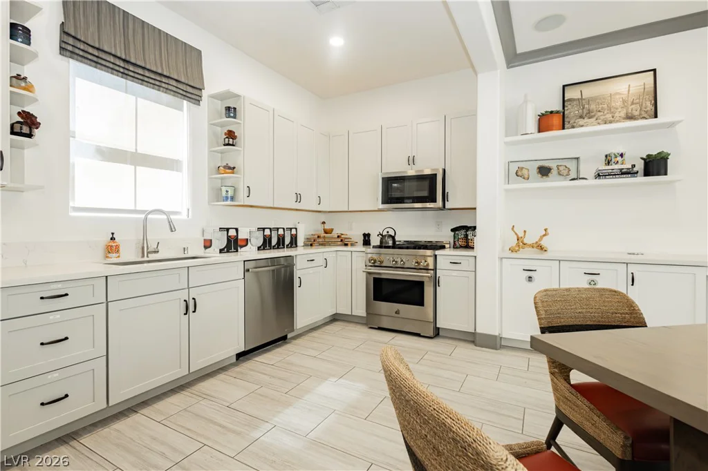 2555 Hampton, Henderson, NV 89052