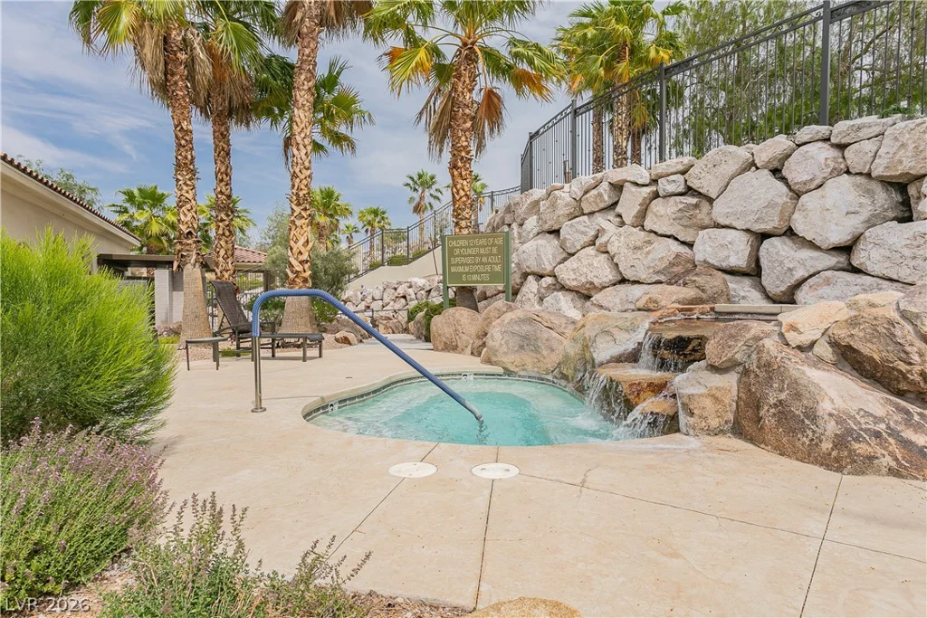 2555 Hampton, Henderson, NV 89052