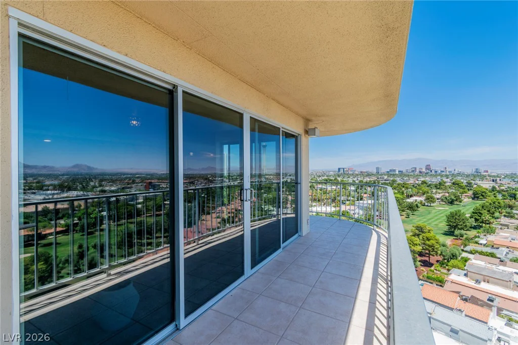 3111 Bel Air, Las Vegas, NV 89109
