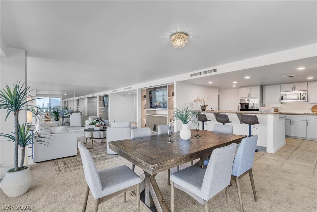 3111 Bel Air, Las Vegas, NV 89109