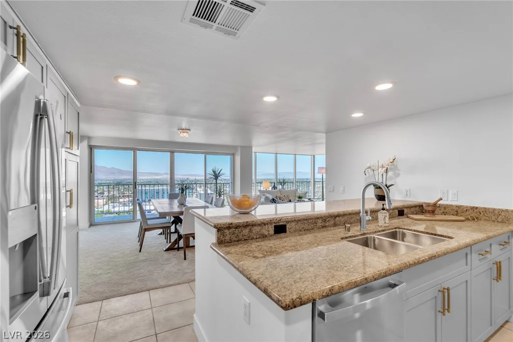 3111 Bel Air, Las Vegas, NV 89109