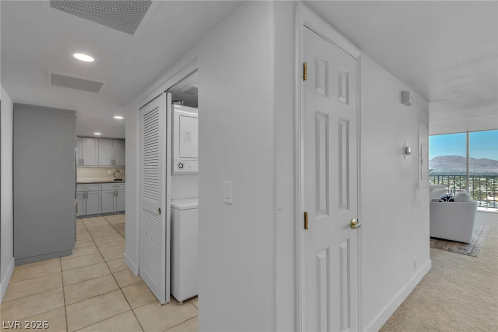 3111 Bel Air, Las Vegas, NV 89109