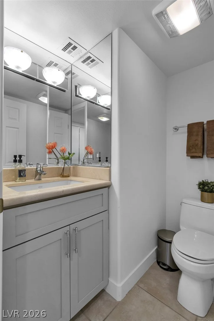3111 Bel Air, Las Vegas, NV 89109