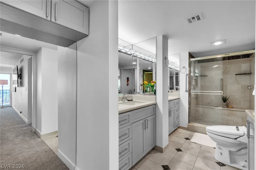 3111 Bel Air, Las Vegas, NV 89109