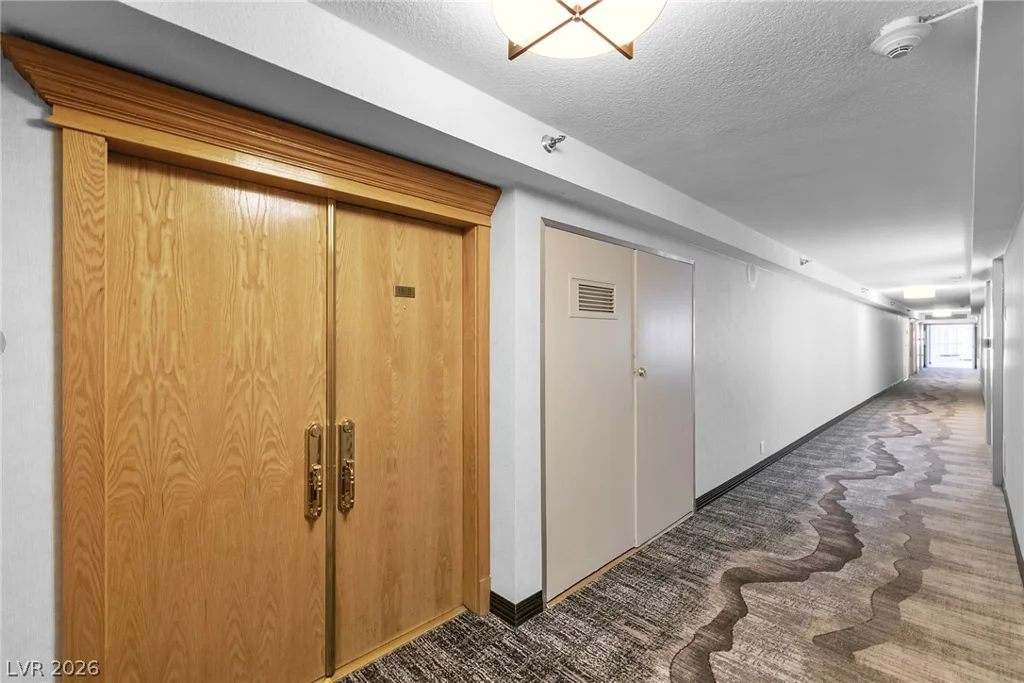3111 Bel Air, Las Vegas, NV 89109