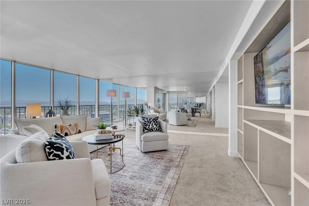 3111 Bel Air, Las Vegas, NV 89109