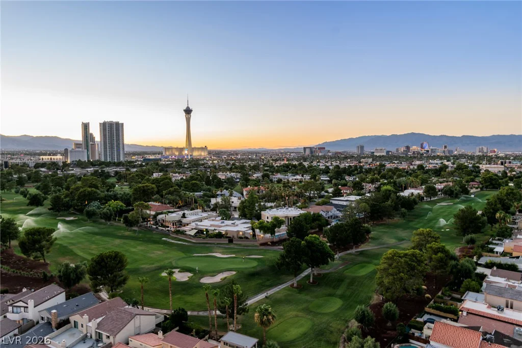 3111 Bel Air, Las Vegas, NV 89109