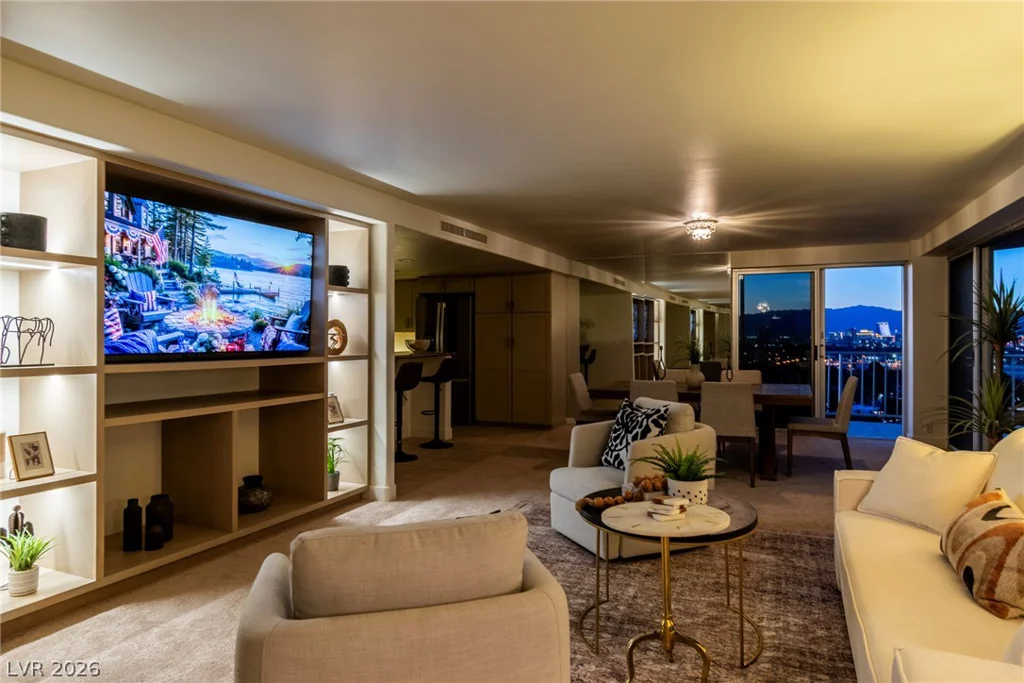 3111 Bel Air, Las Vegas, NV 89109