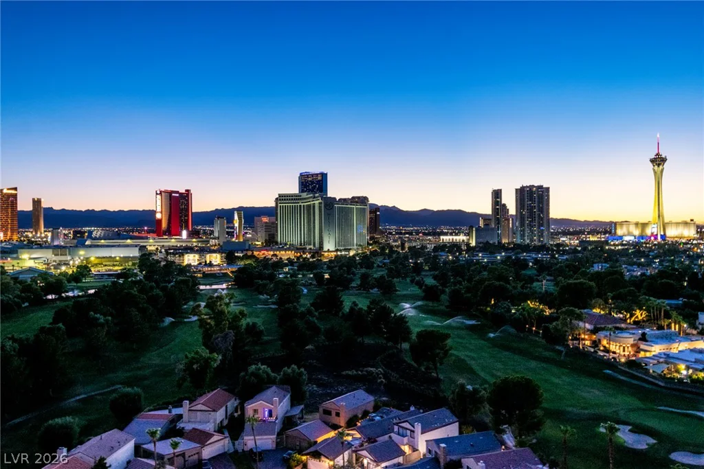 3111 Bel Air, Las Vegas, NV 89109