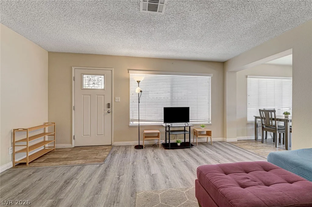 4016 Calle Paula, Las Vegas, NV 89103