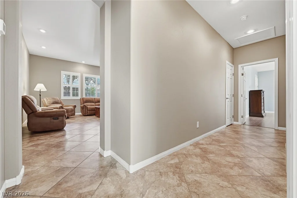 10335 Bays Mountain, Las Vegas, NV 89166