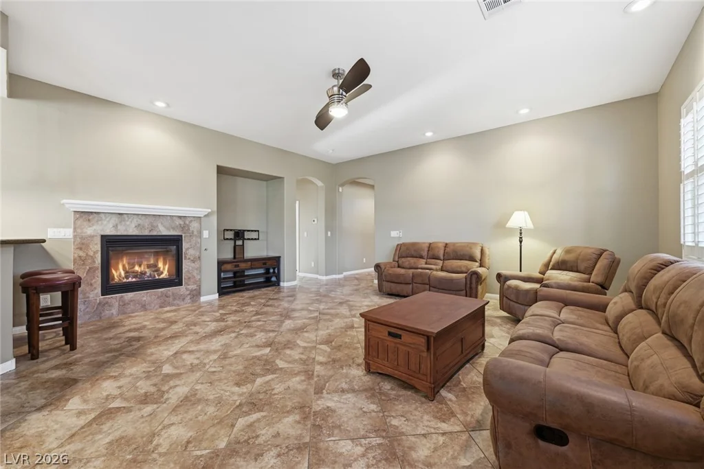 10335 Bays Mountain, Las Vegas, NV 89166