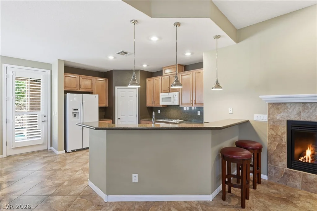 10335 Bays Mountain, Las Vegas, NV 89166