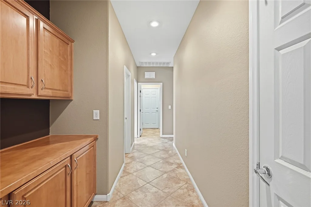 10335 Bays Mountain, Las Vegas, NV 89166
