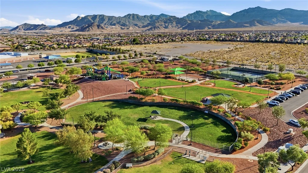 10335 Bays Mountain, Las Vegas, NV 89166
