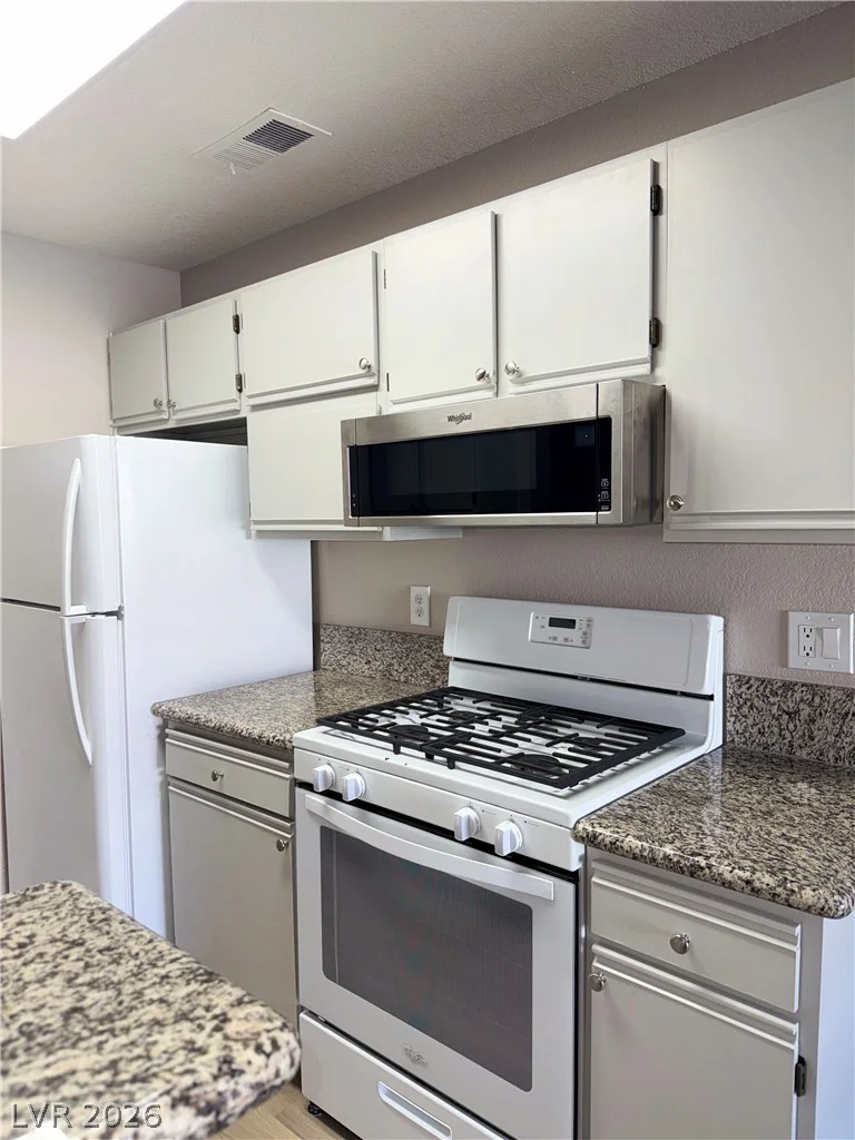 2200 Fort Apache, Las Vegas, NV 89117