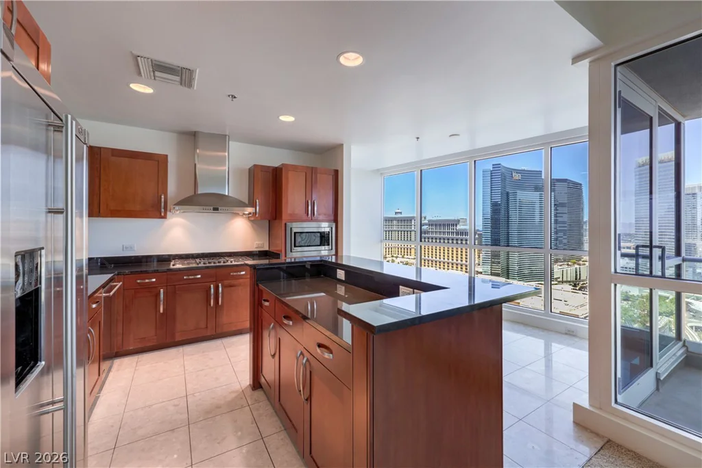 4525 Dean Martin, Las Vegas, NV 89103